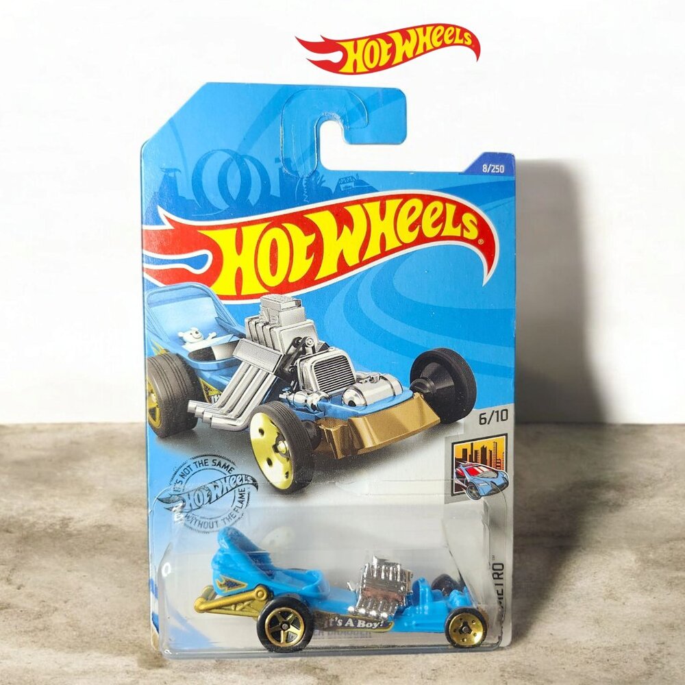 🆕️ 2019 HOT WHEELS HW Metro Diaper Dragger